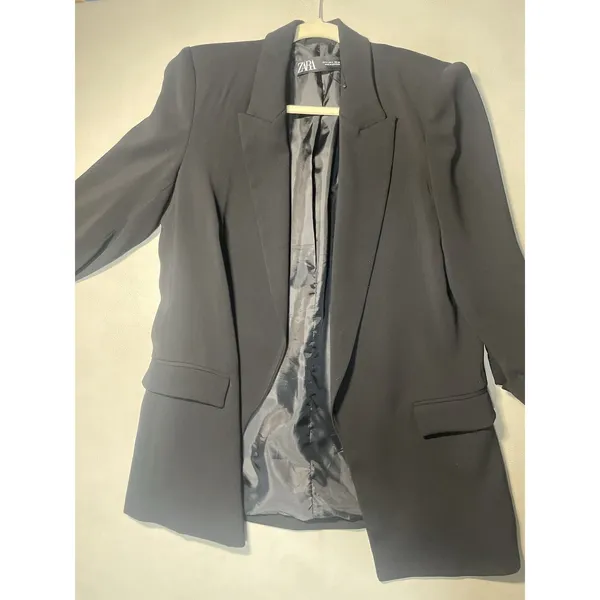 Zara black blazer witht 3/4 length‎ sleeves and silver button details - Image 2