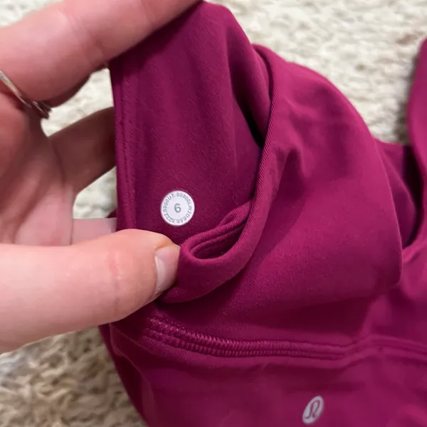 Lululemon Align C/d Cup Bra Size 6 Magenta - Image 3