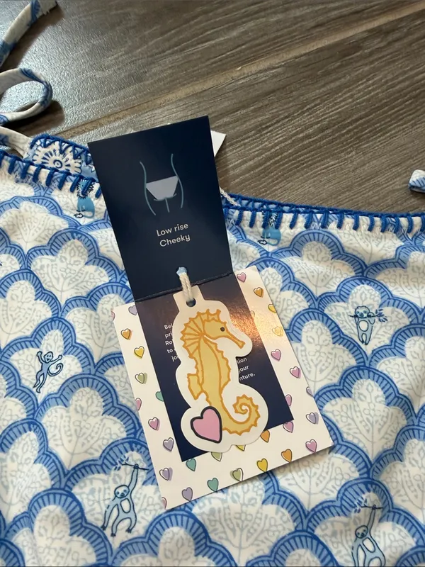 NWT! Roller Rabbit X Target Blue & White Tie-Side Reversible Bikini Bottom small - Image 4