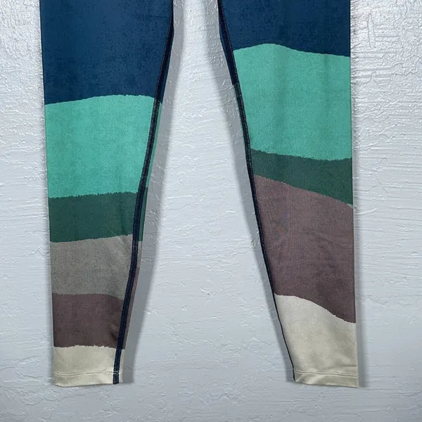 Beyond Yoga Women S Color Block Leggings Engineered Lux High Waisted 7/8 Yoga - Image 2