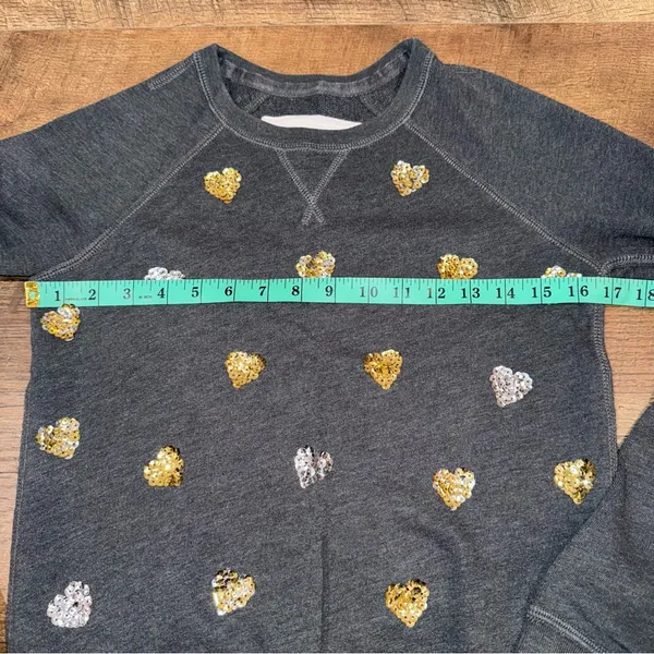 Abercrombie & Fitch Sequins Heart Crewneck Sweatshirt - Image 6