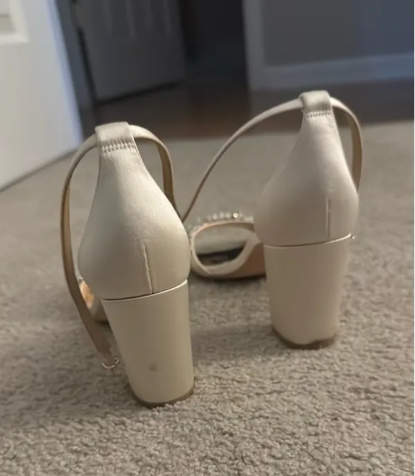 Badgley Mischka Heels - Image 2