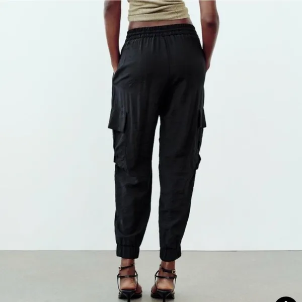 Zara Black‎ Stretchy Elastic Waist Cargo Jogger Pants With Pockets - Image 6