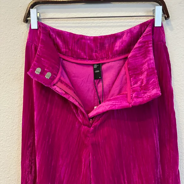 NWT Velvet High Waist Wide Leg Pant Women’s S 066 - Image 3