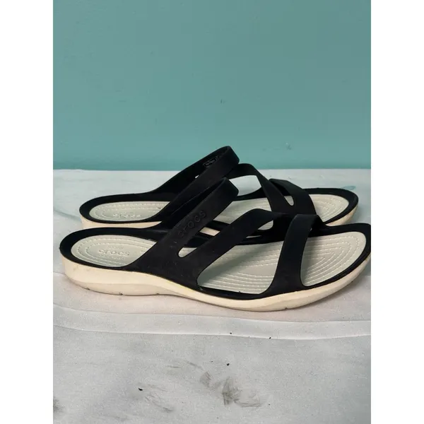 Crocs Swiftwater White Black Strappy Slide Sandals Womens Size 7 Iconic Slip‎ On - Image 2