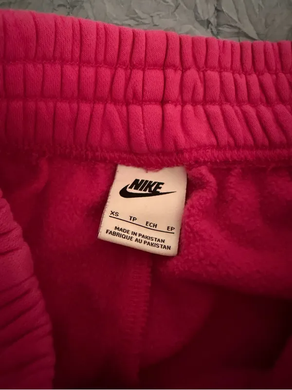 Nike Sportswear Hot Pink Women’s sweatpants Women’s XS - Image 3