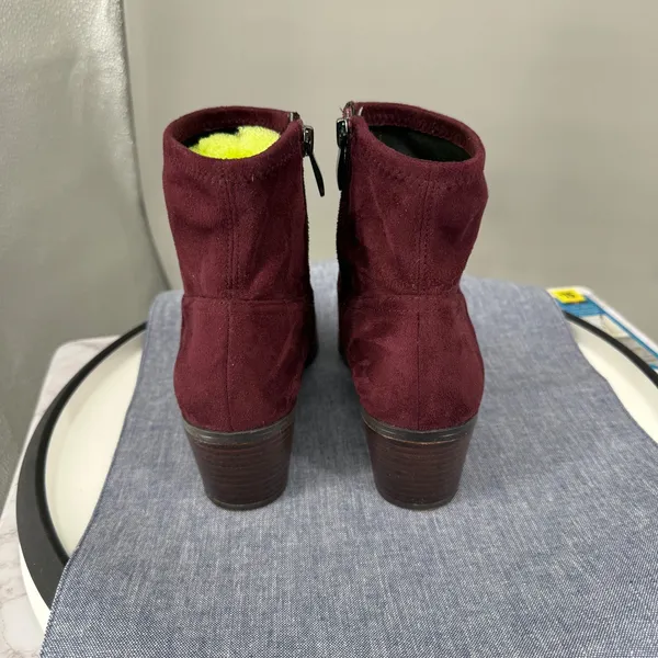 Franco Sarto L Shaneen Ankle Boots 7M Burgundy Faux Suede Pointed Toe Block Heel - Image 8