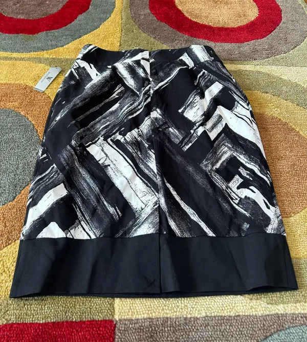 Worthington NWT Black and White Print Straight Pencil Skirt Women’s Size 6 - Image 4