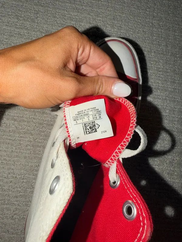 Red & White Platform Converse  - Image 3