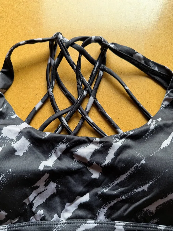 Women's Black and Grey Sport Bra Size Small #260282 - Image 2