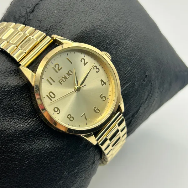 Folio Gold Classic Women’s Watch Working New Battery - Image 3