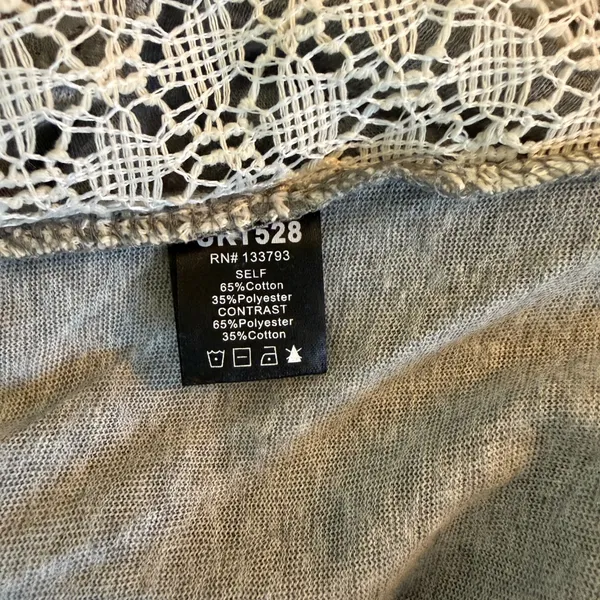 POL Gray Knit Top with Intricate Lace - Image 10