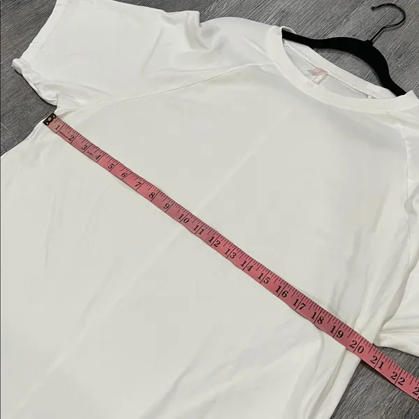 NWOT Free People FP Movement Hot Shot Tunic Tee In White XS 🌙 - Image 10
