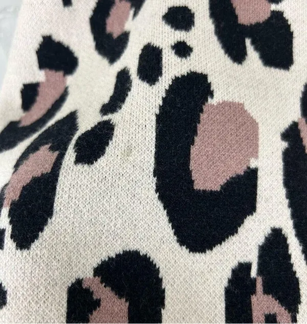 NWT Evri Animal Print Cozy Knit Sweater Plus Size 4X - Image 12