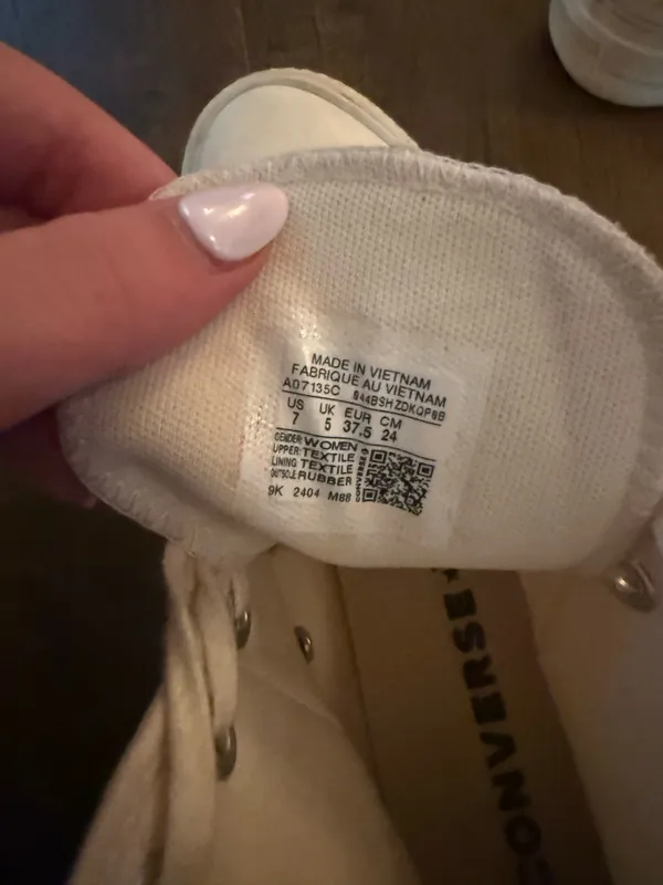 High-Top Converse - Image 4