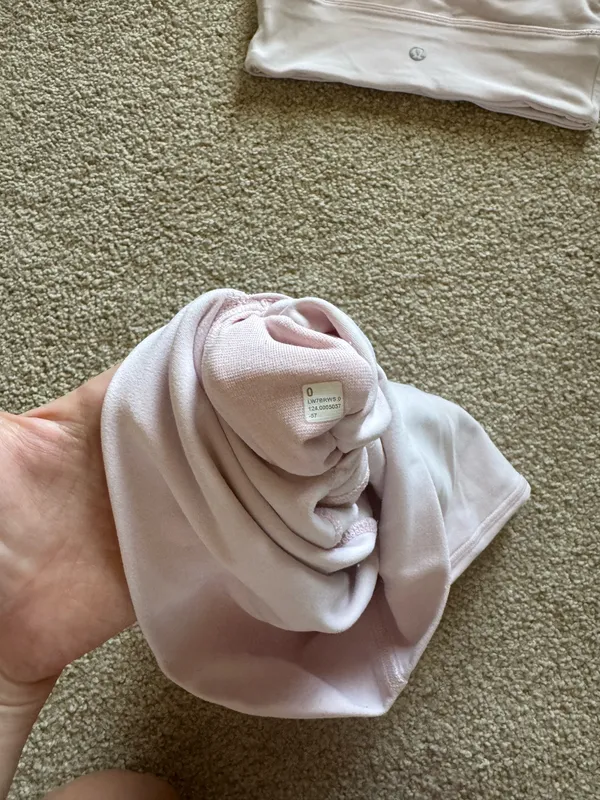 Lululemon light pink set  - Image 4