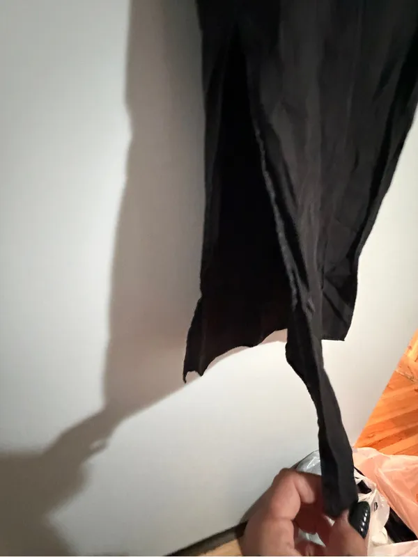 SAMSOE Black Maxi Skirt with Elastic Waistband - Image 4