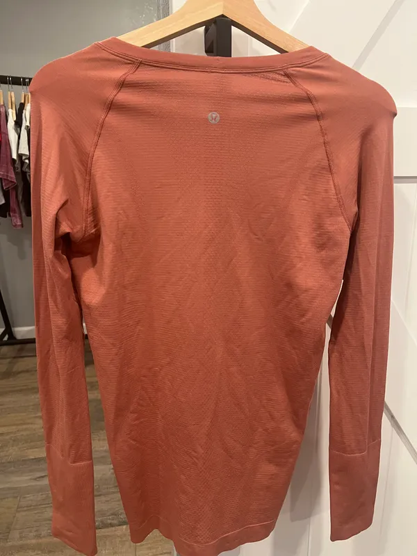 Lululemon Swiftly Tech Long Sleeve - Image 7