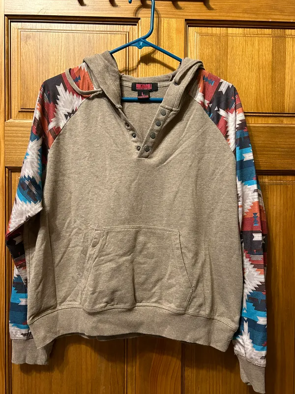 Women’s Hoodie Size L - Image 3
