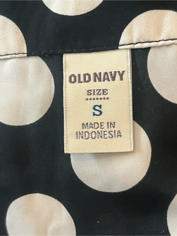 Old Navy | Polka Dot 3/4 Sleeve Blouse sz S - Image 5