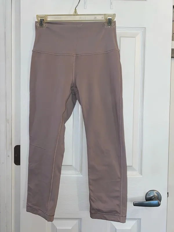 Lululemon Leggings Wunder Under Crop - Image 4
