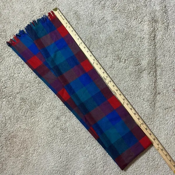 Pendleton Plaid Virgin Wool‎ Scarf Blue Red Purple Fringe Preppy Winter Warm - Image 3