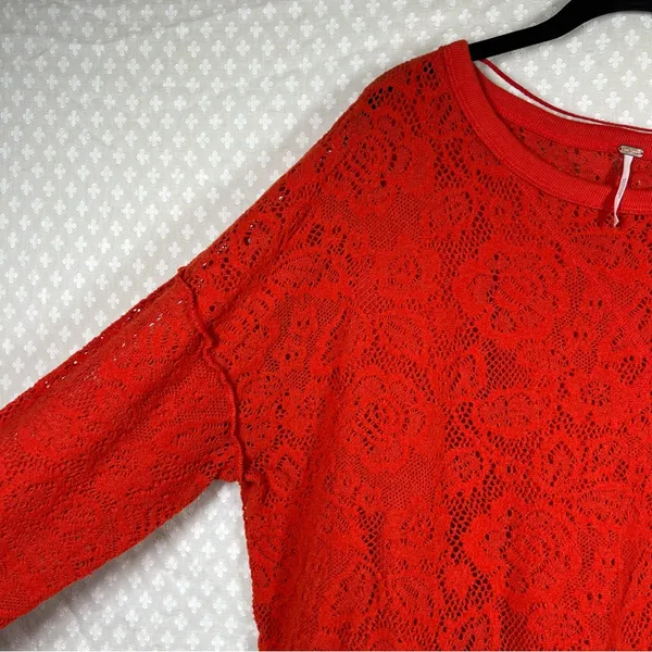 Free People‎ Orange Red Floral Eyelet Not Cold In This Top - Image 5