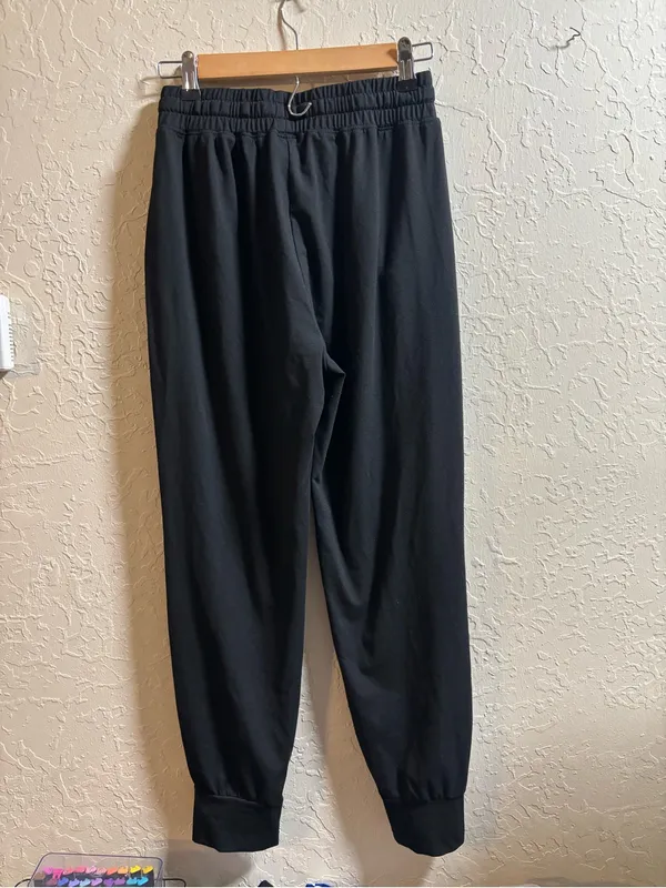 Women's Black Comfrt Drawstring Jogger Pants - Image 2