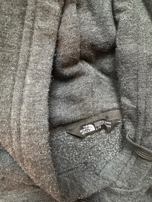Women’s north face hoodie - Image 3