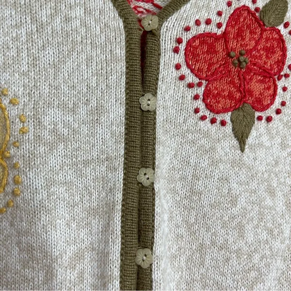 VTG Christopher & Banks Hand Embroidered Sweater Women’s Medium Floral - Image 11