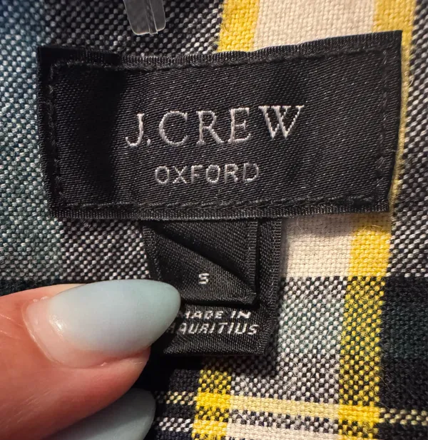 J.Crew Oxford Button-Up Shirt Signature Fit - Image 3
