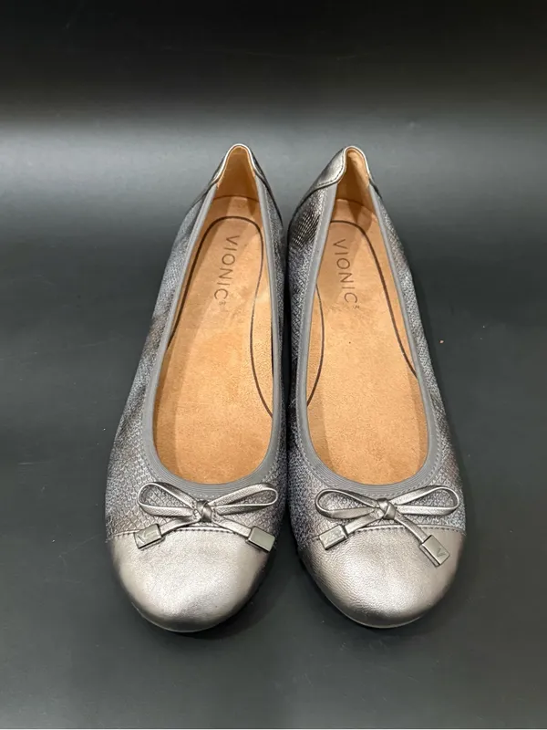 VIONIC Minna Ballet Flats in Pewter Metallic Gray Snake Print Cap Toe Size 6 - Image 3