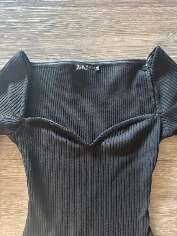 ZARA Black Ribbed Long Sleeve Stretch Knit Sweetheart Neck Bodysuit - Image 2