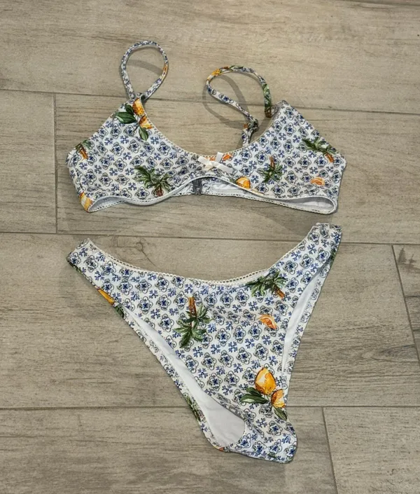 Bikini - Image 3