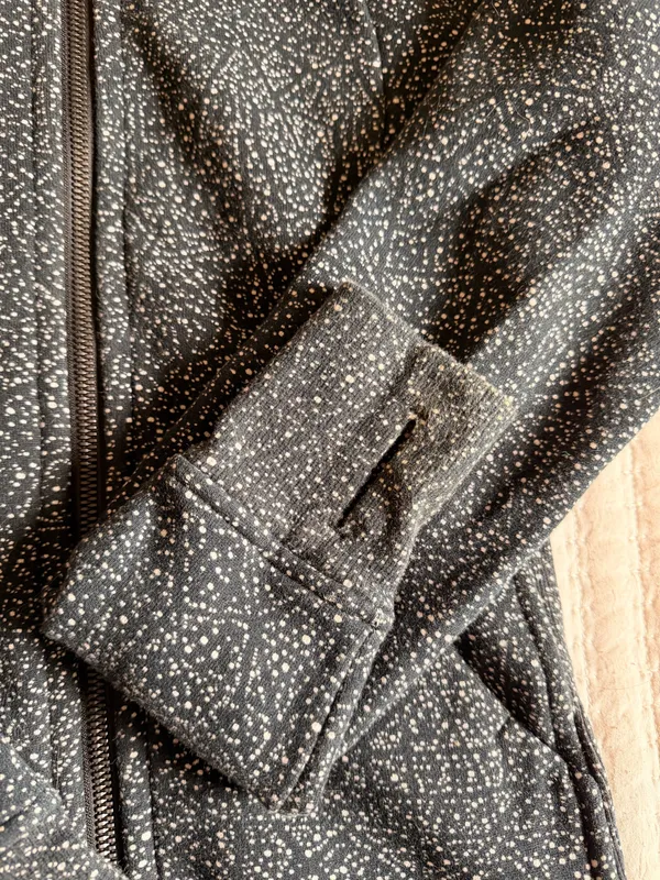 Lululemon Define Jacket Hooded - Image 3