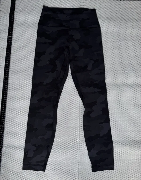 Lululemon Camo Leggings Align - Image 2