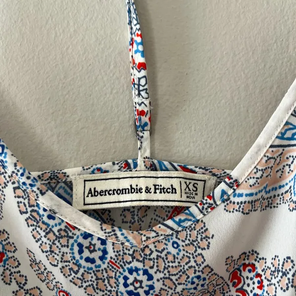 Abercrombie‎ & Fitch Sz XS White Red Paisley Strap Peplum Tank Top - Image 3