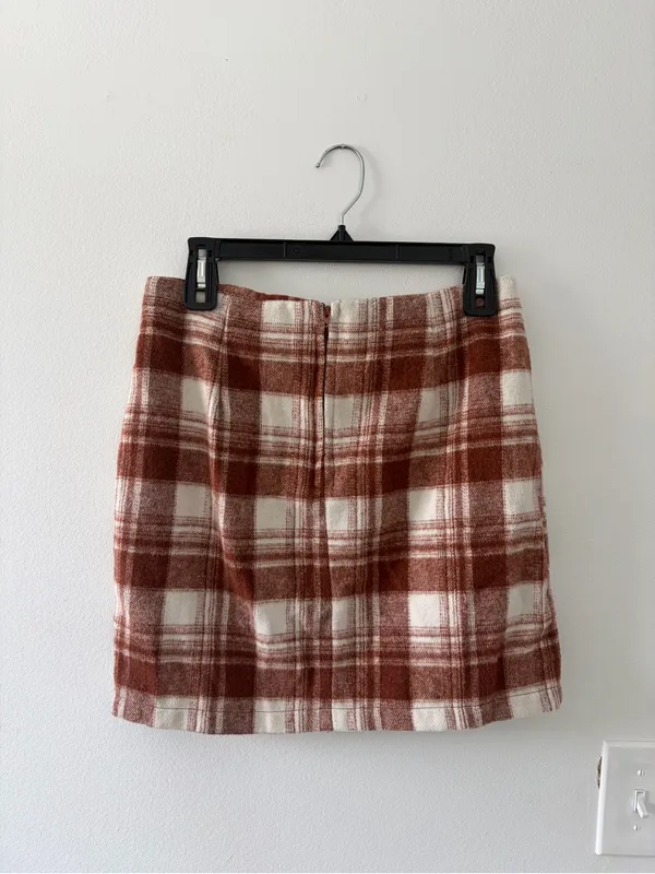 Potter’s Pot Mini Skirt- Size Medium - Image 2