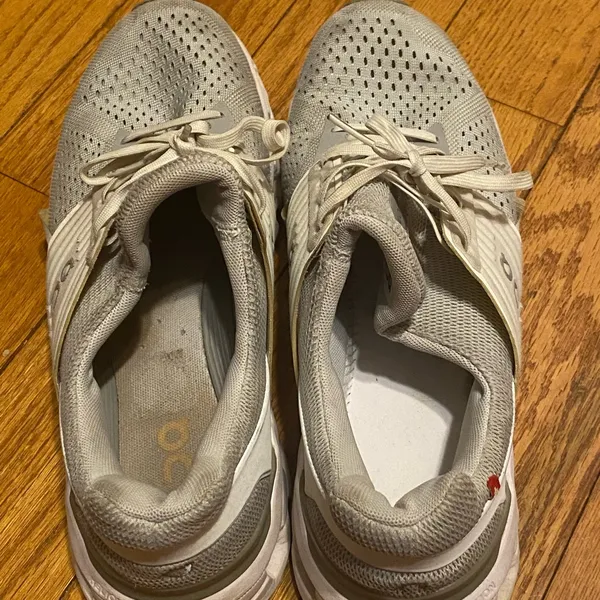On Running Cloudswift Women’s Size 11 Glacier/White 41.99579‎ Road Running - Image 3