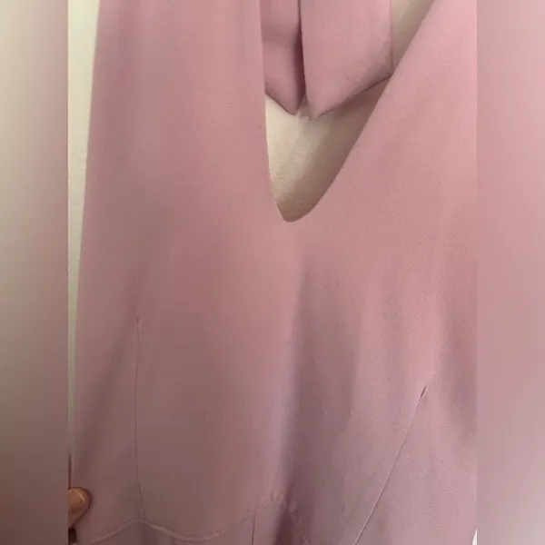 Abercrombie pink halter jumpsuit size small - Image 5