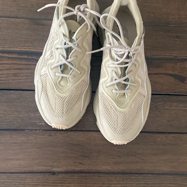 Adidas Beige Casual Sneakers - Image 7