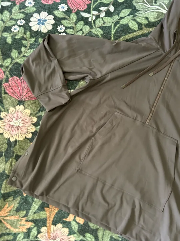 NWT Athleta hoodie  - Image 5