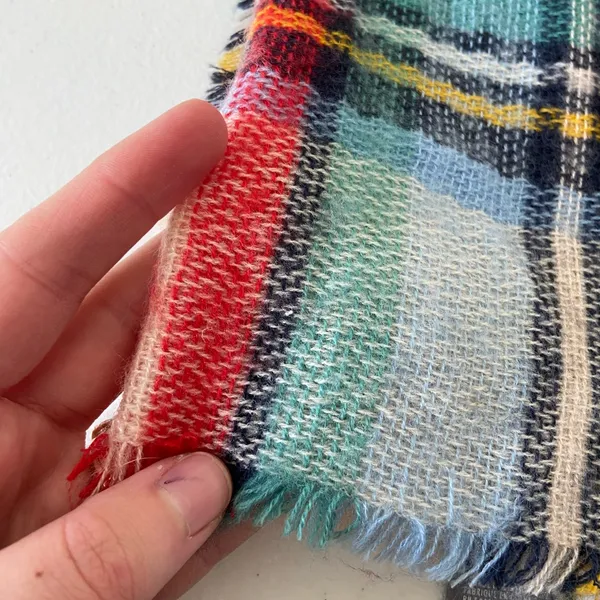 NWOT Aerie women’s multicolor knit distressed edge large‎ blanket scarf 60”x60” - Image 3