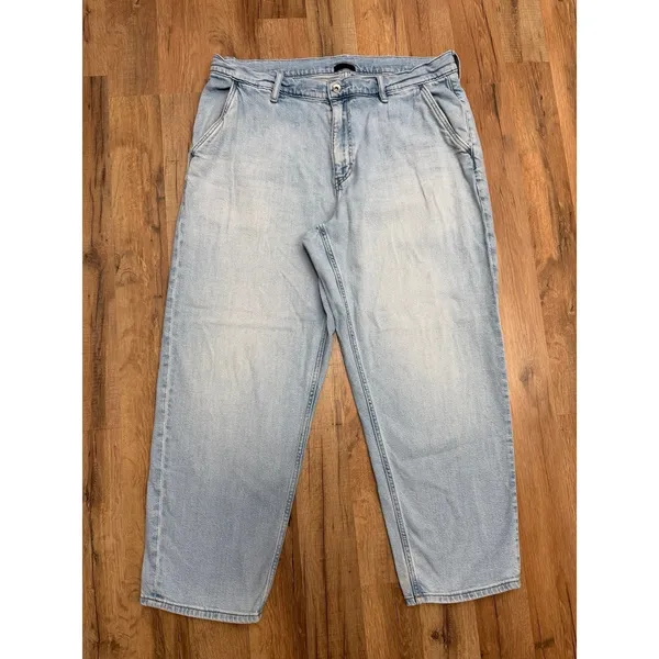UNIQLO U Jeans XL Light Wash Wide Leg Baggy Relaxed Japanese Denim - Image 2