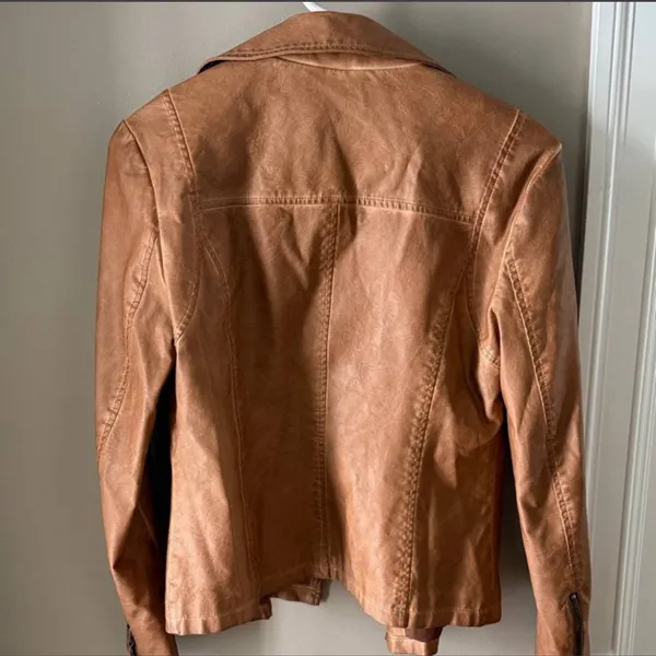 Max Studio Faux Leather Jacket Women's Size Small Brown Moto Zip Front Pocket's - Image 3