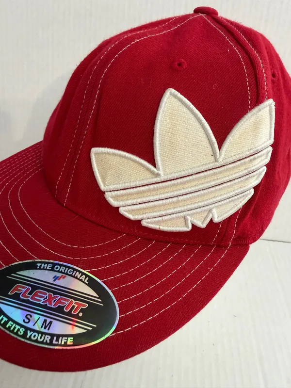 Adidas Flexfit Fitted Cap - Image 3