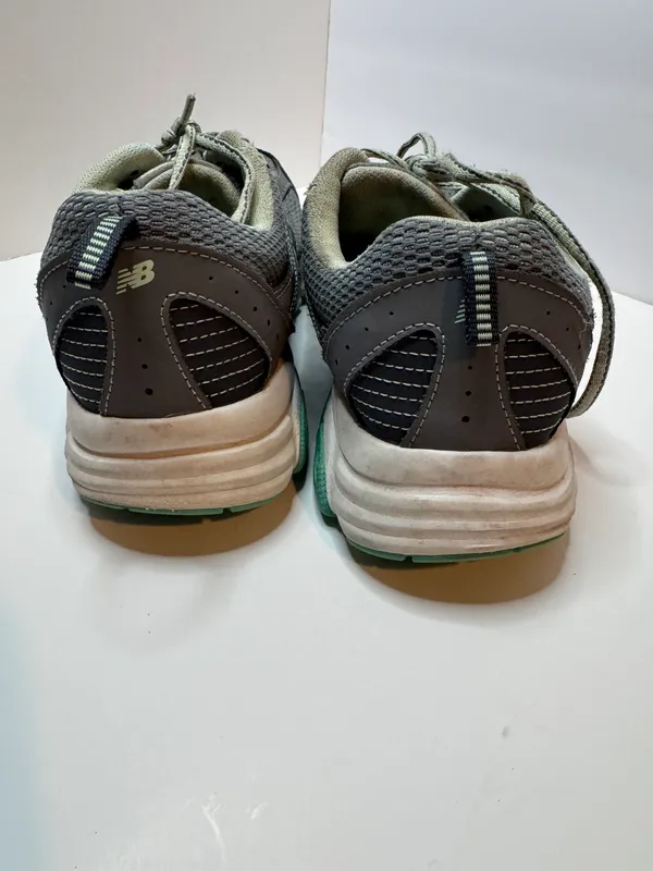 430 Size 11 Running Shoes - Image 5