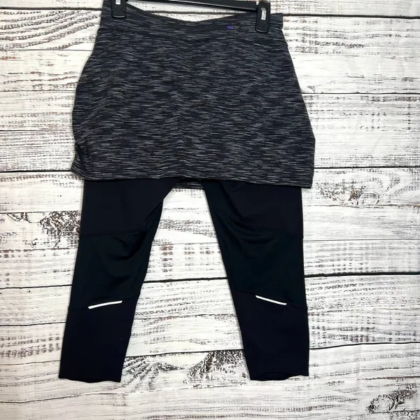 Athleta Aurora Contender 2 in 1 Skirt Skort Capri SM - Image 4