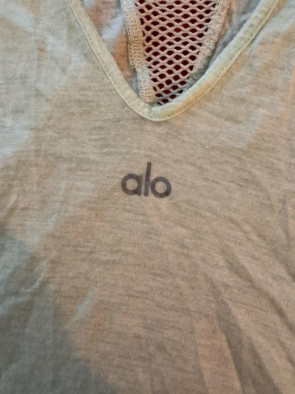 Alo Yoga Tank Top - Image 3