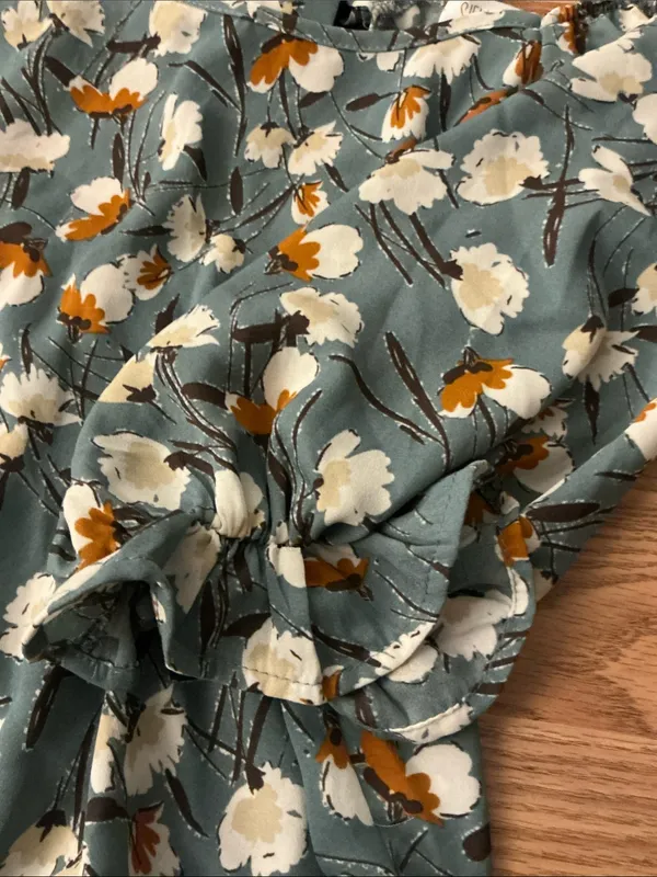 Sienna Sky Floral Puff-Sleeve Blouse in Sage Blue White & Rust Accents Medium - Image 6